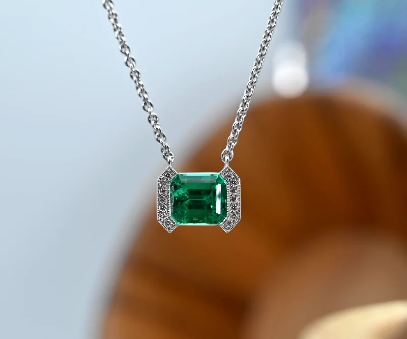 Custom photo necklaces for personalized gifts -Custom Platinum 5.18 CT Natural Emerald and Diamond Necklace