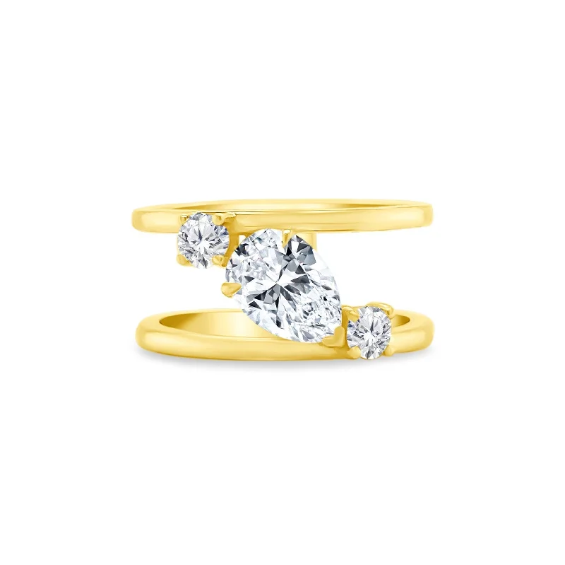 Modern rings with minimalist design -Gold & Diamond Cage Band