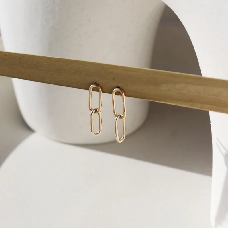 Red gemstone earrings-Link Studs in 14k Gold