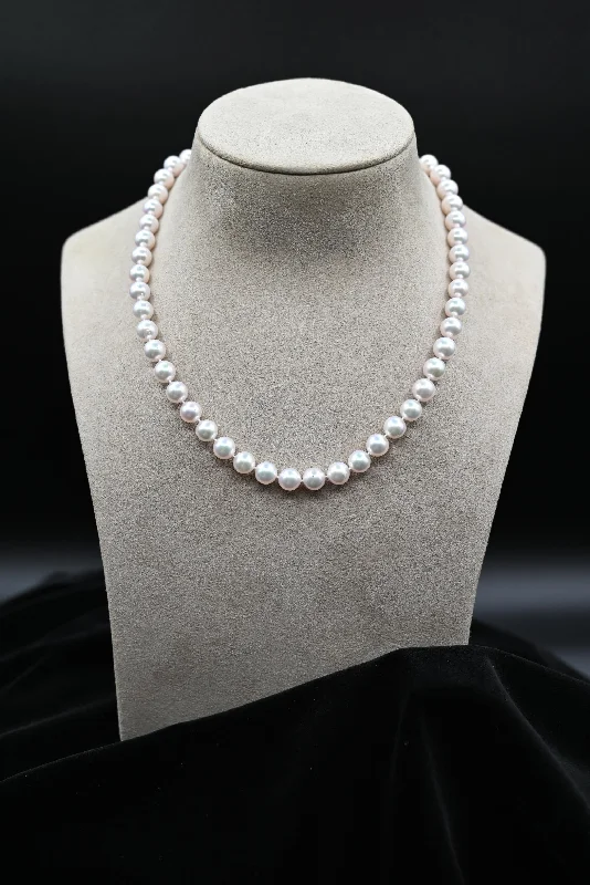 Simple and delicate gold necklaces -White Cultured Pearl Necklace