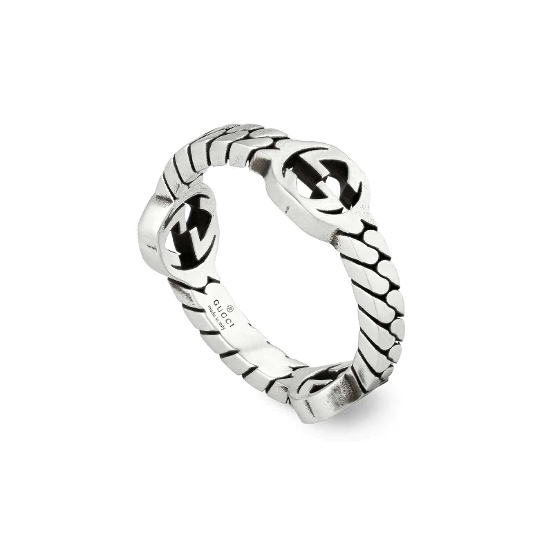 Classic men’s wedding rings -Interlocking G Station Ring